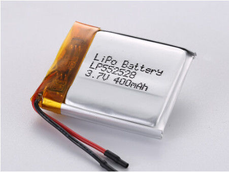 購入 LP552528 3.7V 400MAH 低温リポ電池と銀ホイール付き長持ち電源のための高容量リポパック オンライン製造