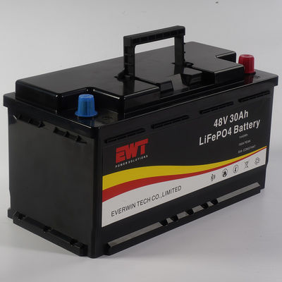 耐久性のある設計 48V リチウム鉄リン酸電池 低環境影響とCC/CP/VP放出方法