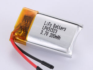 LP651523 3.7V 200MAH プリズマ式ポリマー リチウムイオン充電電池 形と機能の完璧な組み合わせ 小サイズ